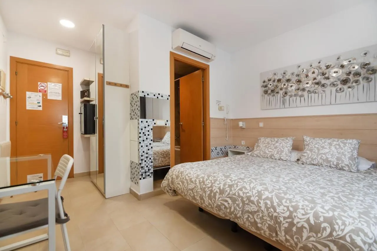 ** Penzion Hostal House Barcelona Španělsko